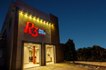 Principais vantagens de contar com uma imobiliária do litoral Sul de SP para busca de um imóvel