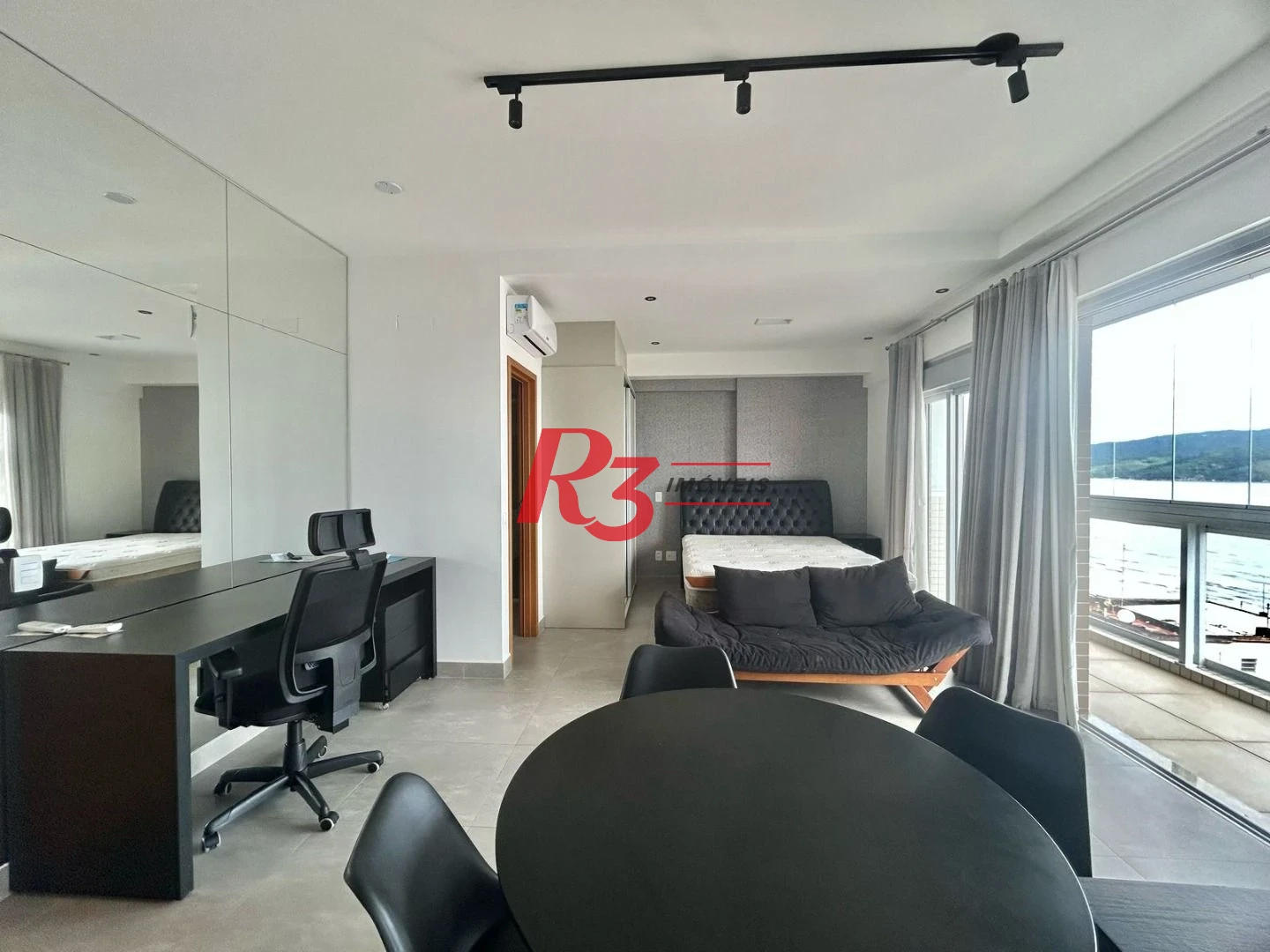 Apartamento com 1 dormitório à venda, 44 m² por R$ 890.000,00 - Boqueirão - Santos/SP