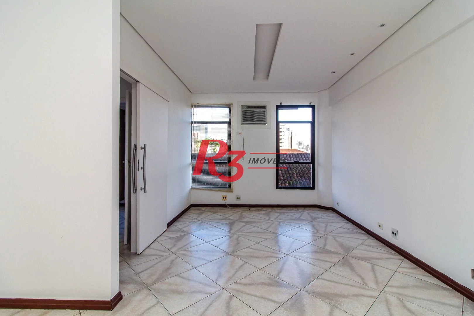 Sala, 86 m² - venda por R$ 477.000,00 ou aluguel por R$ 5.032,00/mês - Vila Matias - Santos/SP