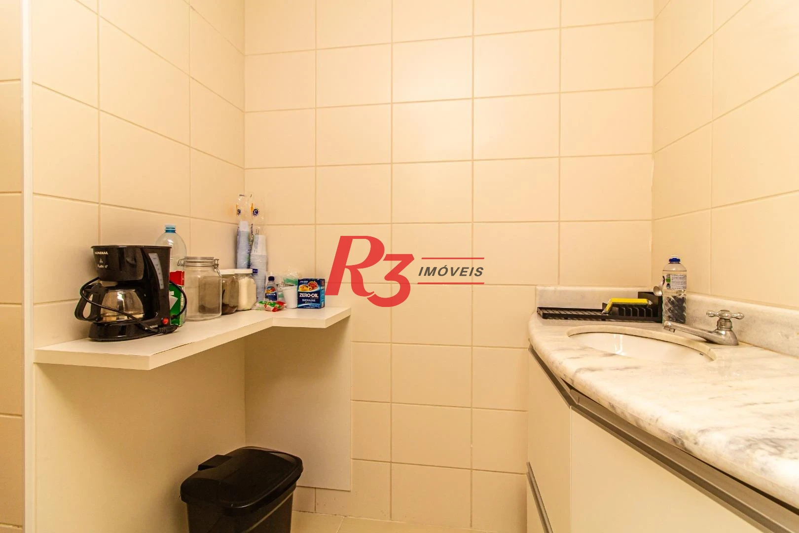 Sala à venda, 41 m² por R$ 375.000,00 - Boqueirão - Santos/SP