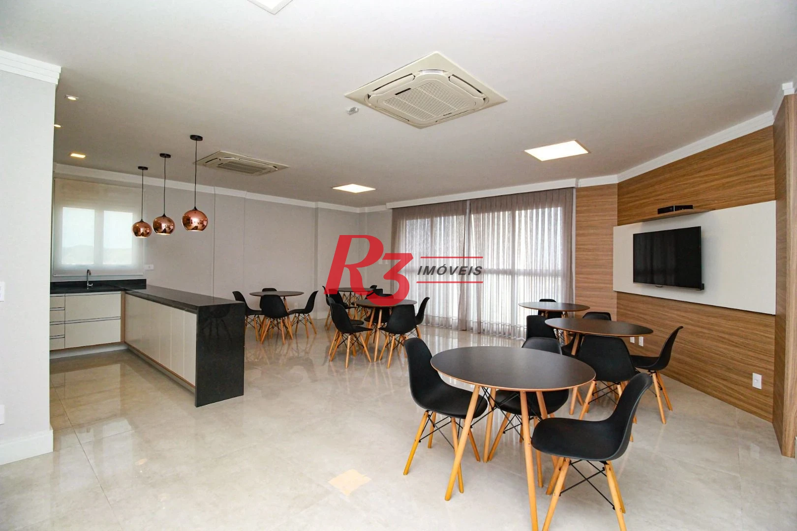 Apartamento com 2 dormitórios à venda, 65 m² por R$ 800.000,00 - Ponta da Praia - Santos/SP