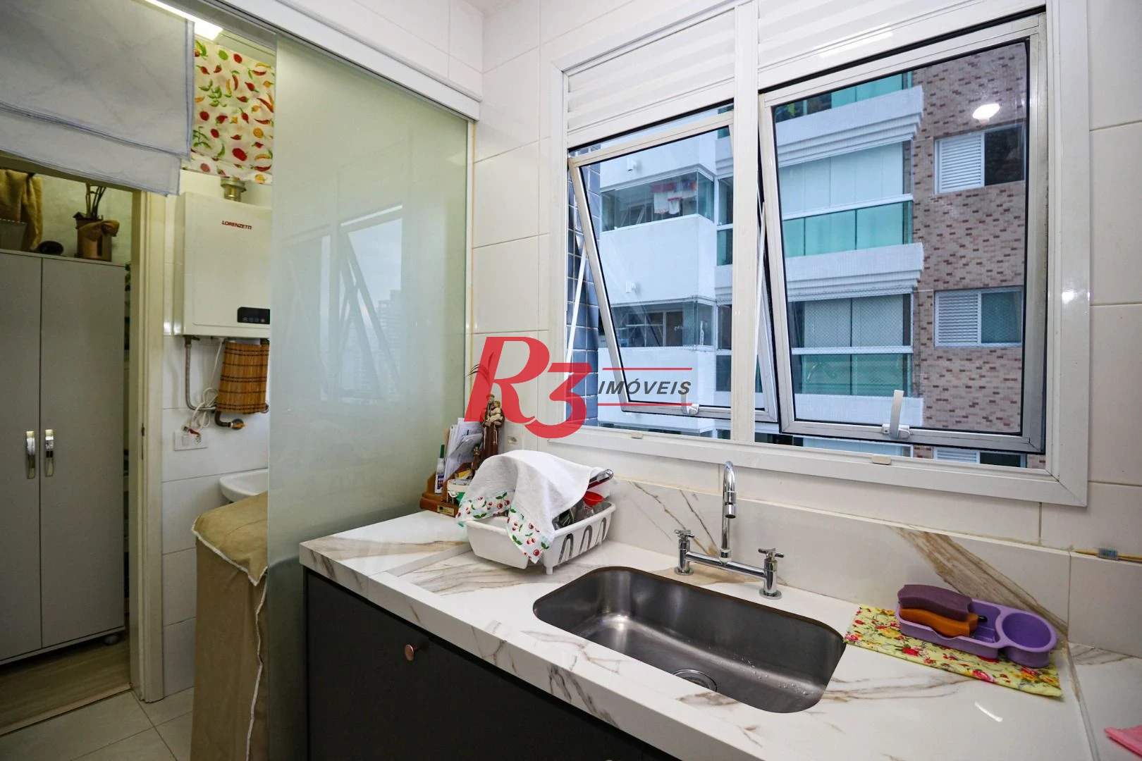 Apartamento com 2 dormitórios à venda, 65 m² por R$ 800.000,00 - Ponta da Praia - Santos/SP
