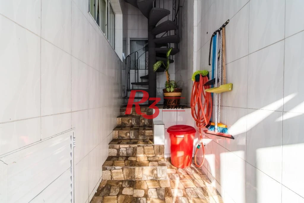 Casa à venda, 180 m² por R$ 691.000,00 - Marapé - Santos/SP
