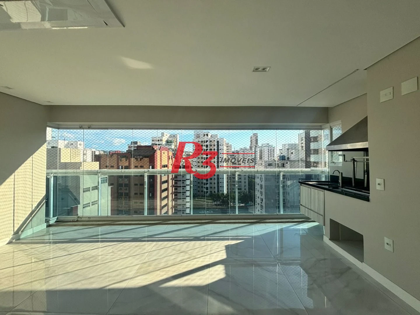 Apartamento com 3 dormitórios à venda, 143 m² por R$ 2.860.000,00 - Boqueirão - Santos/SP