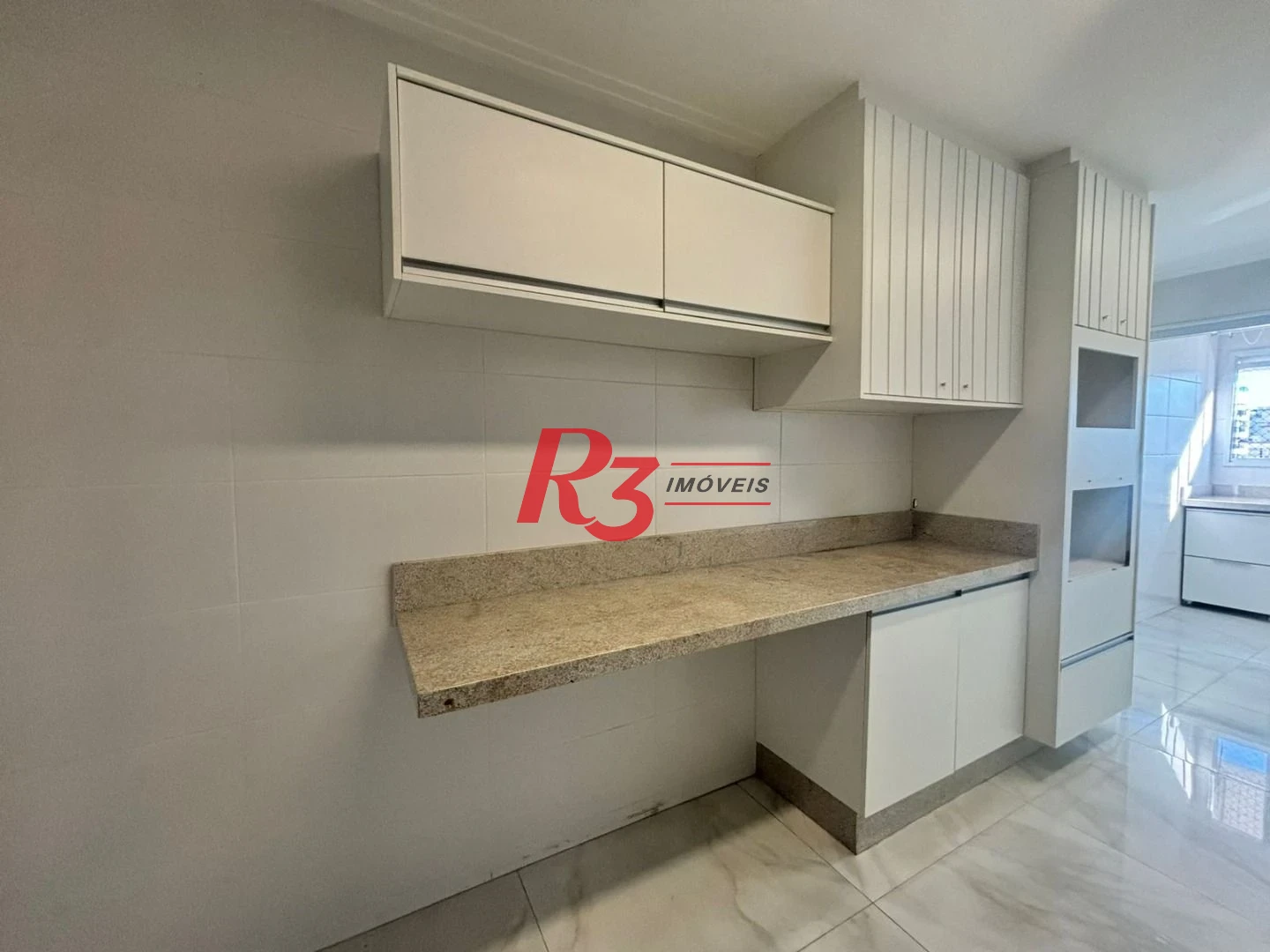Apartamento com 3 dormitórios à venda, 143 m² por R$ 2.860.000,00 - Boqueirão - Santos/SP