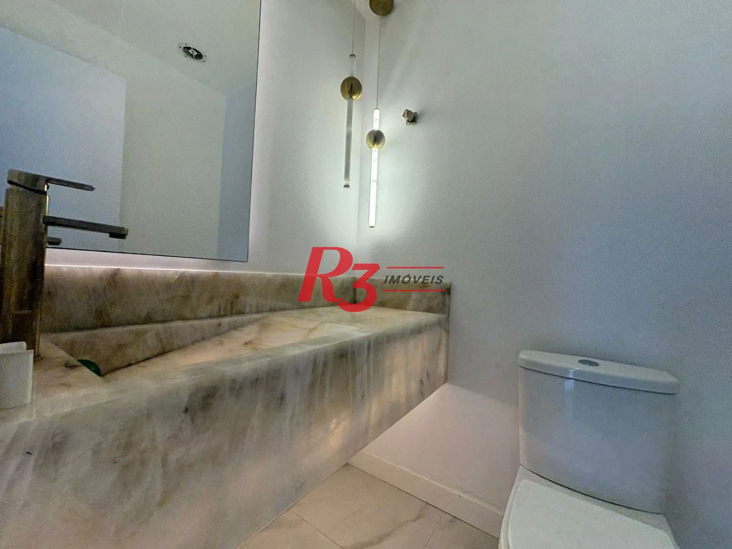 Apartamento com 3 dormitórios à venda, 143 m² por R$ 2.860.000,00 - Boqueirão - Santos/SP