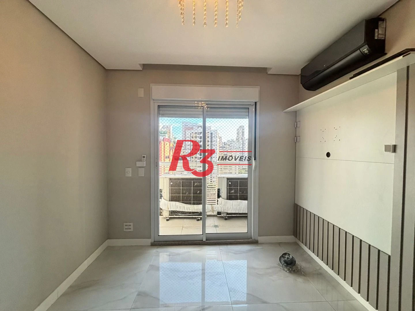 Apartamento com 3 dormitórios à venda, 143 m² por R$ 2.860.000,00 - Boqueirão - Santos/SP