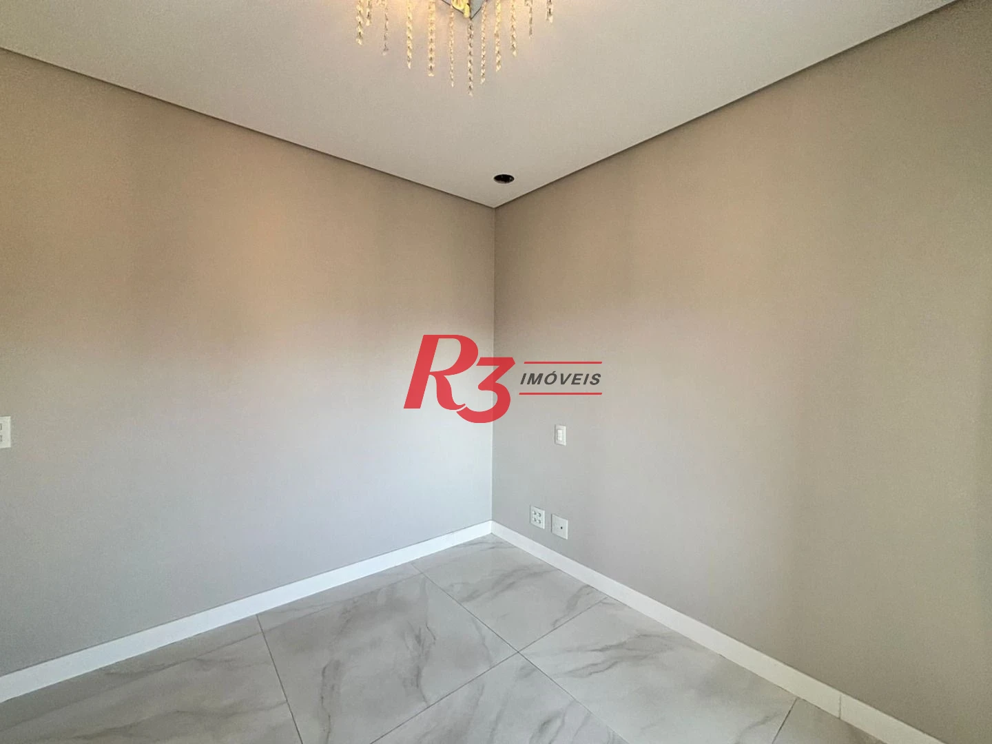 Apartamento com 3 dormitórios à venda, 143 m² por R$ 2.860.000,00 - Boqueirão - Santos/SP
