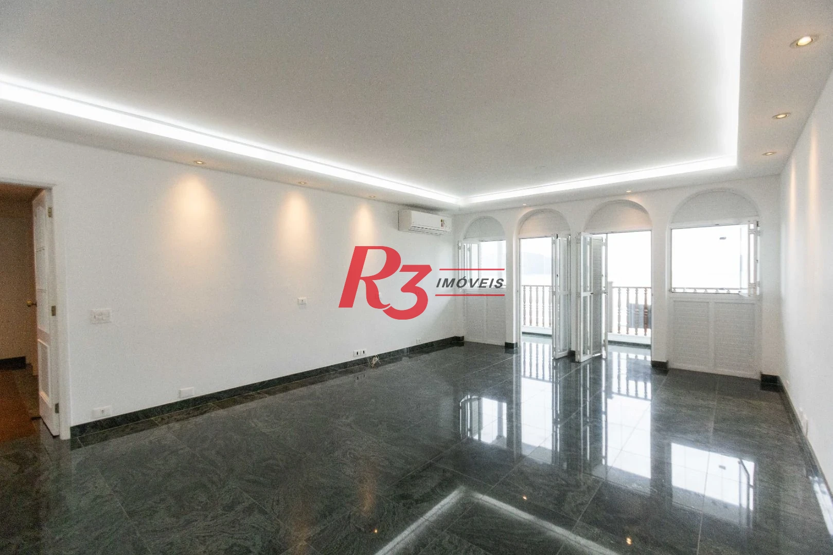 Apartamento com 3 dormitórios, 158 m² - venda por R$ 2.350.000,00 ou aluguel por R$ 12.000,00/mês - Boqueirão - Santos/SP