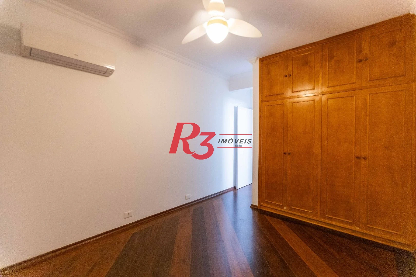 Apartamento com 3 dormitórios, 158 m² - venda por R$ 2.350.000,00 ou aluguel por R$ 12.000,00/mês - Boqueirão - Santos/SP