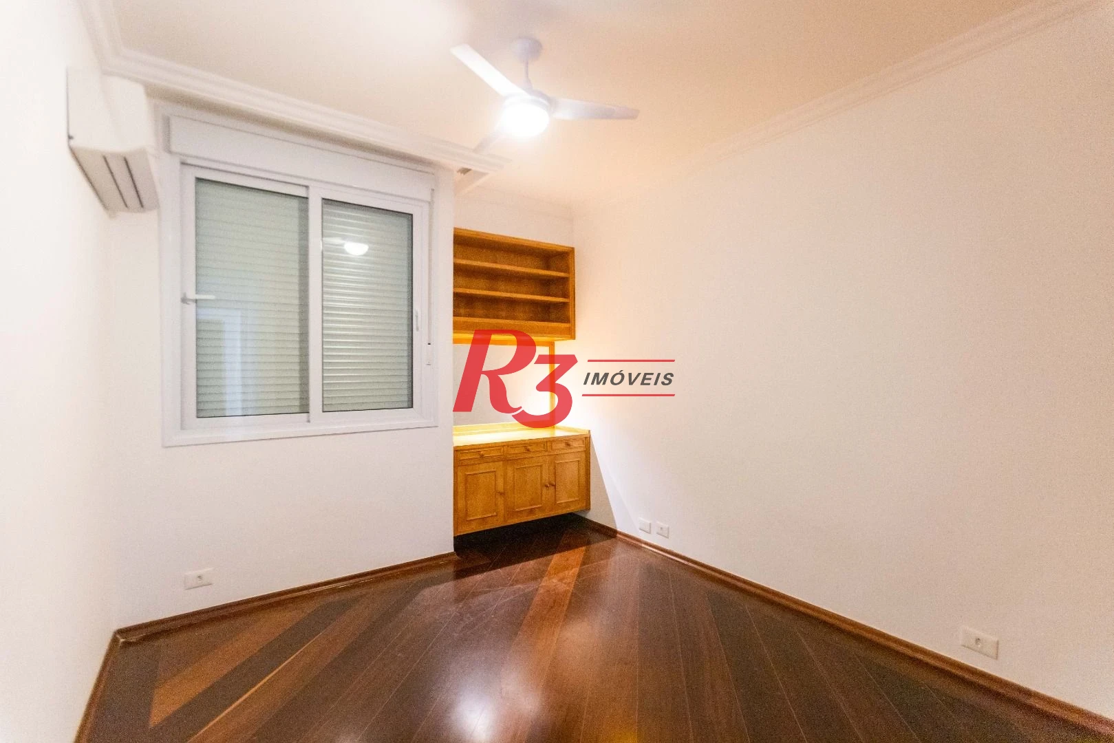 Apartamento com 3 dormitórios, 158 m² - venda por R$ 2.350.000,00 ou aluguel por R$ 12.000,00/mês - Boqueirão - Santos/SP