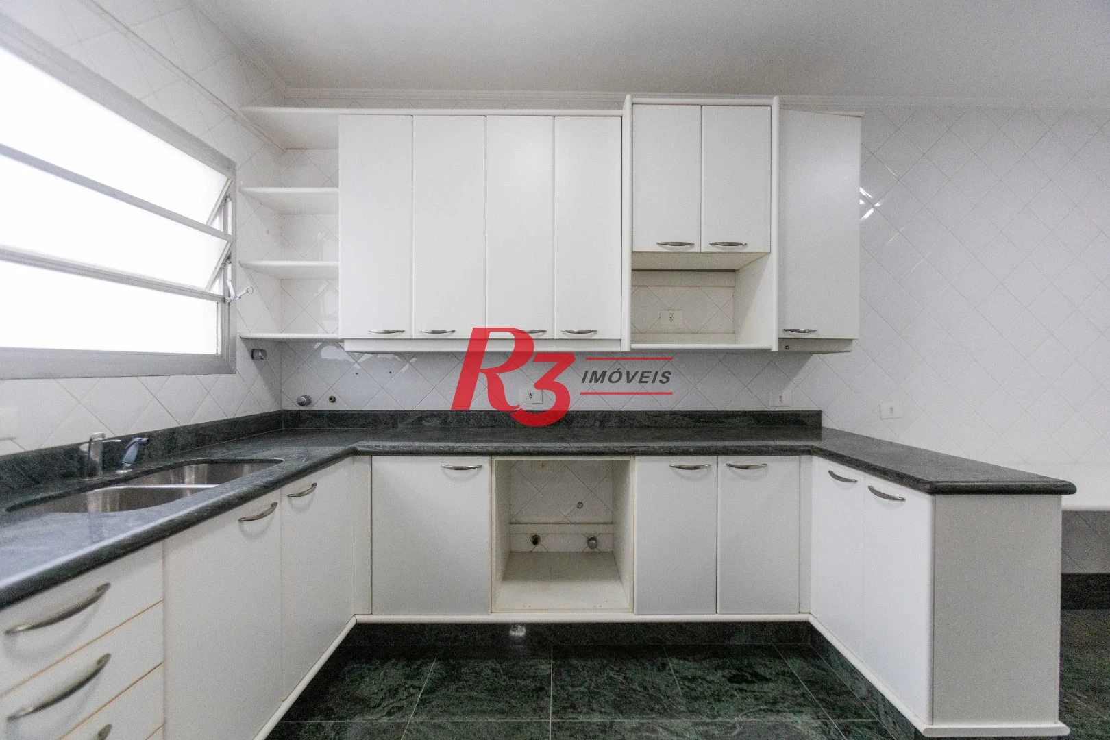 Apartamento com 3 dormitórios, 158 m² - venda por R$ 2.350.000,00 ou aluguel por R$ 12.000,00/mês - Boqueirão - Santos/SP