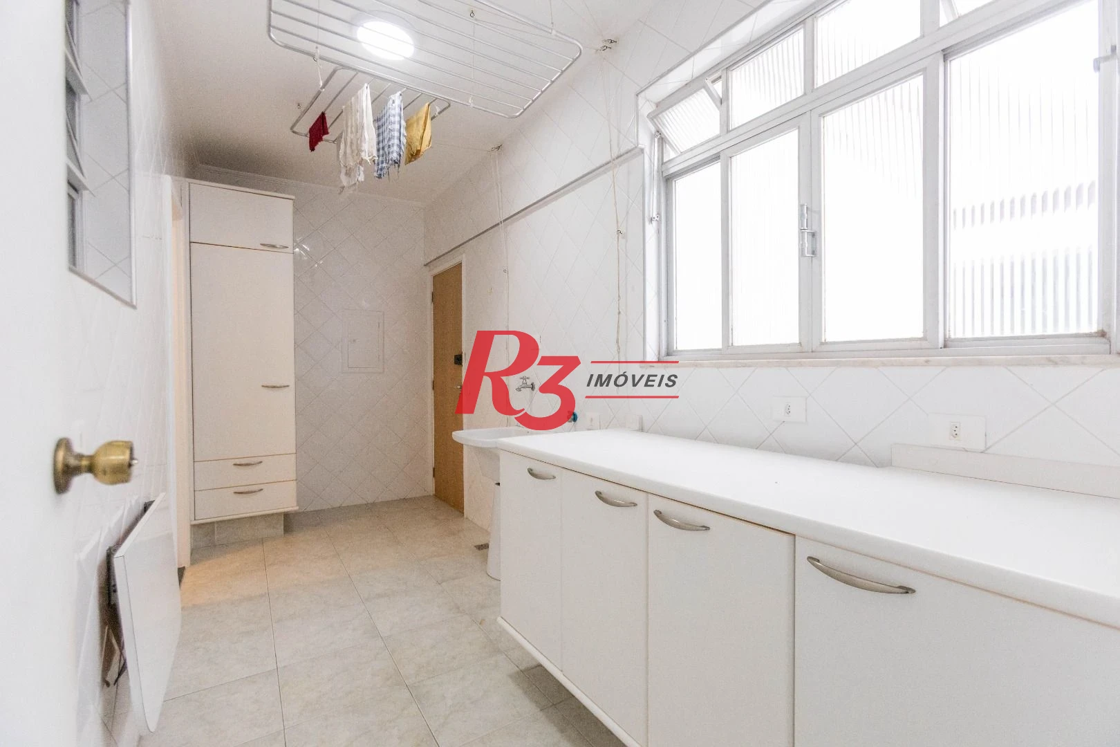Apartamento com 3 dormitórios, 158 m² - venda por R$ 2.350.000,00 ou aluguel por R$ 12.000,00/mês - Boqueirão - Santos/SP