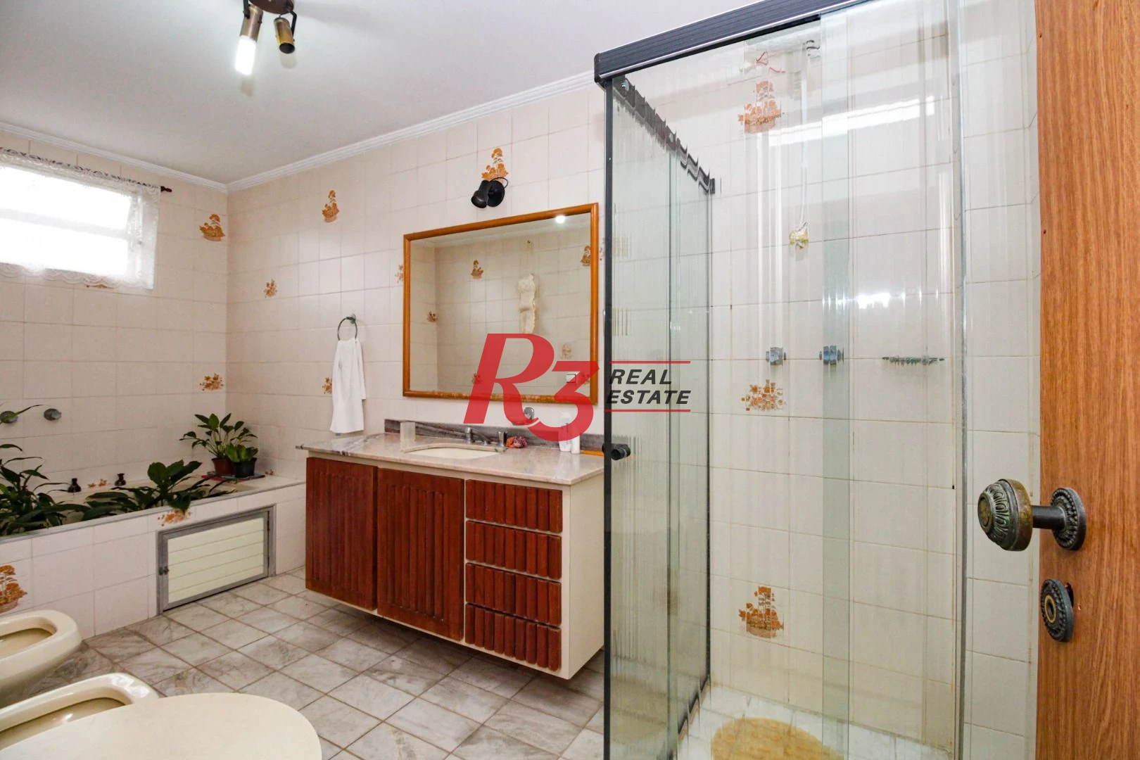 Apartamento com 3 dormitórios à venda, 171 m² por R$ 800.000,00 - Ilha Porchat - São Vicente/SP