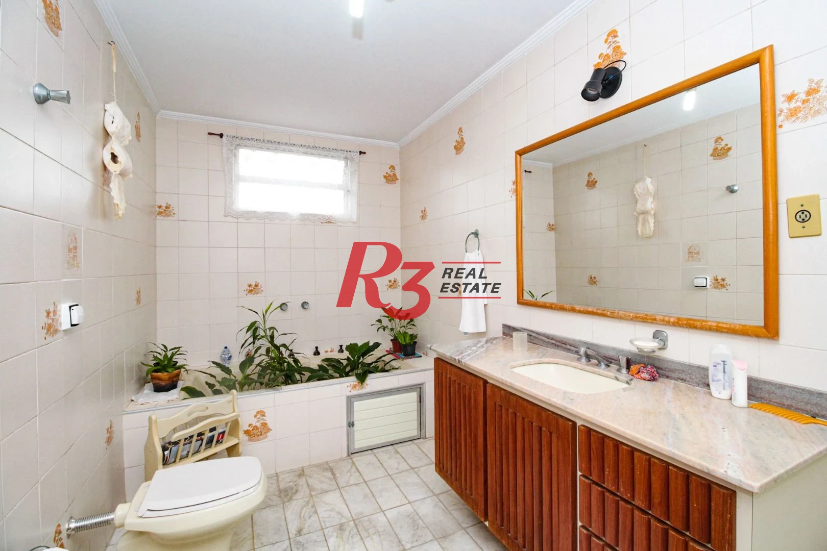 Apartamento com 3 dormitórios à venda, 171 m² por R$ 800.000,00 - Ilha Porchat - São Vicente/SP
