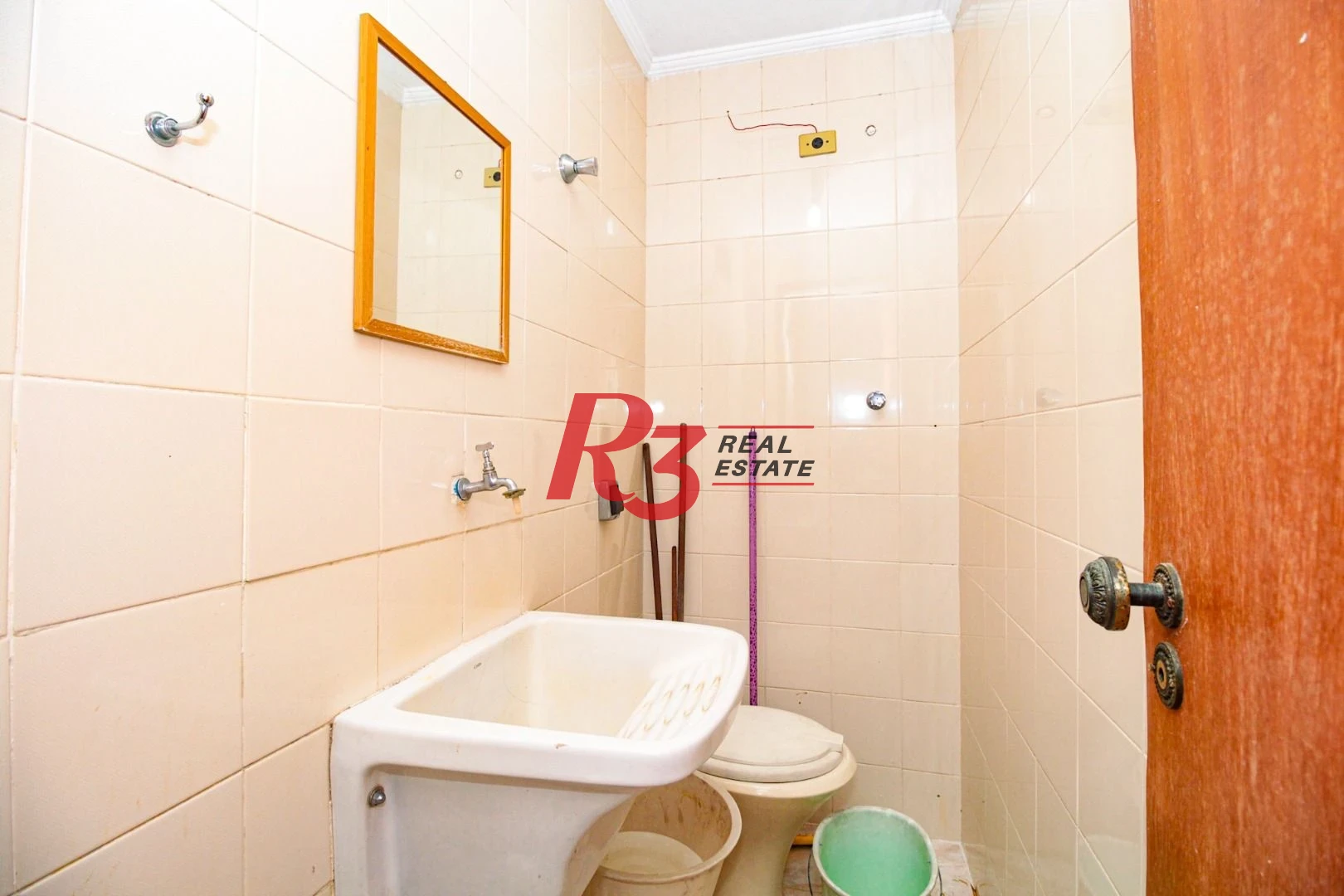 Apartamento com 3 dormitórios à venda, 171 m² por R$ 800.000,00 - Ilha Porchat - São Vicente/SP