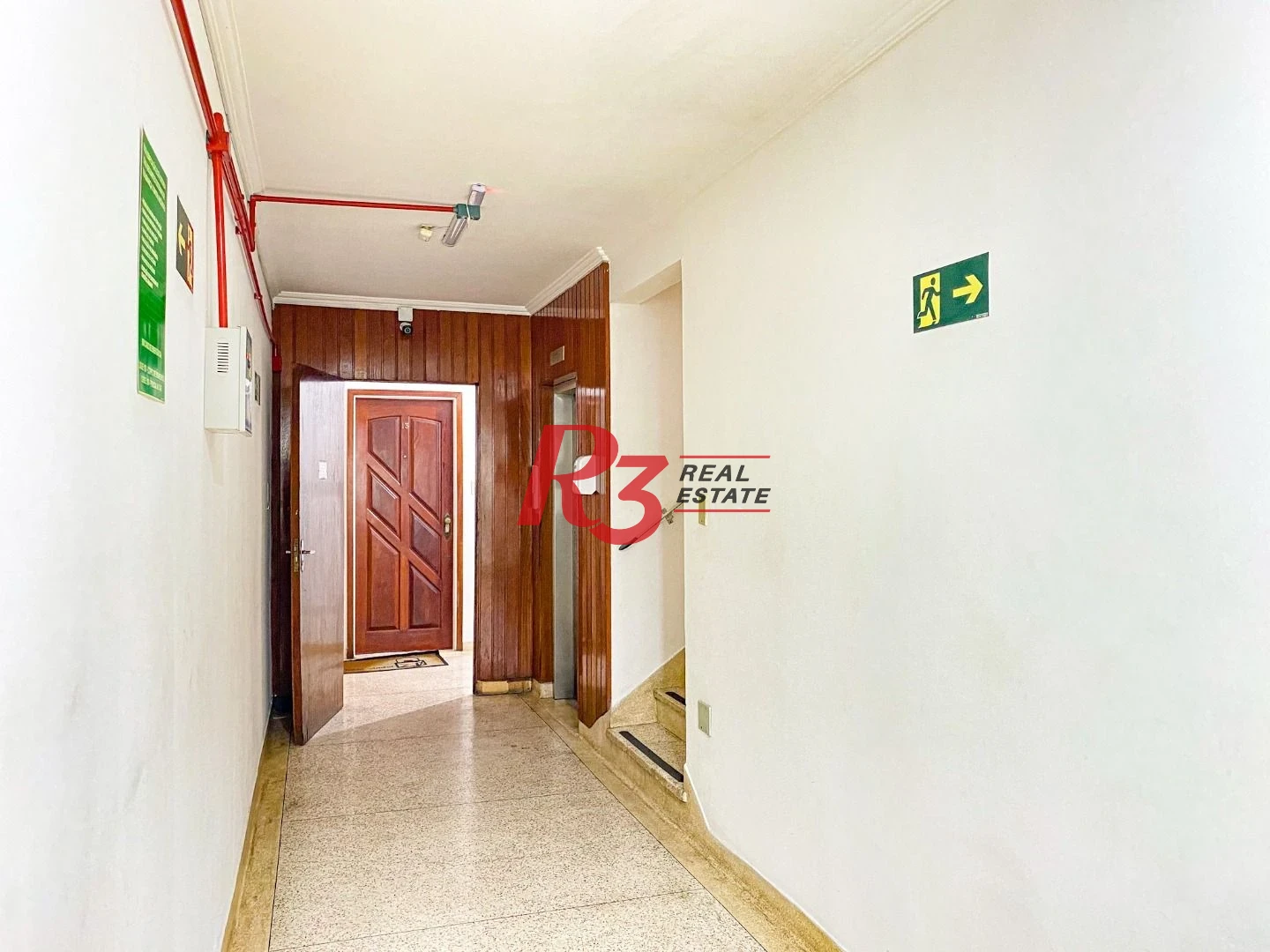 Apartamento com 3 dormitórios à venda, 171 m² por R$ 800.000,00 - Ilha Porchat - São Vicente/SP