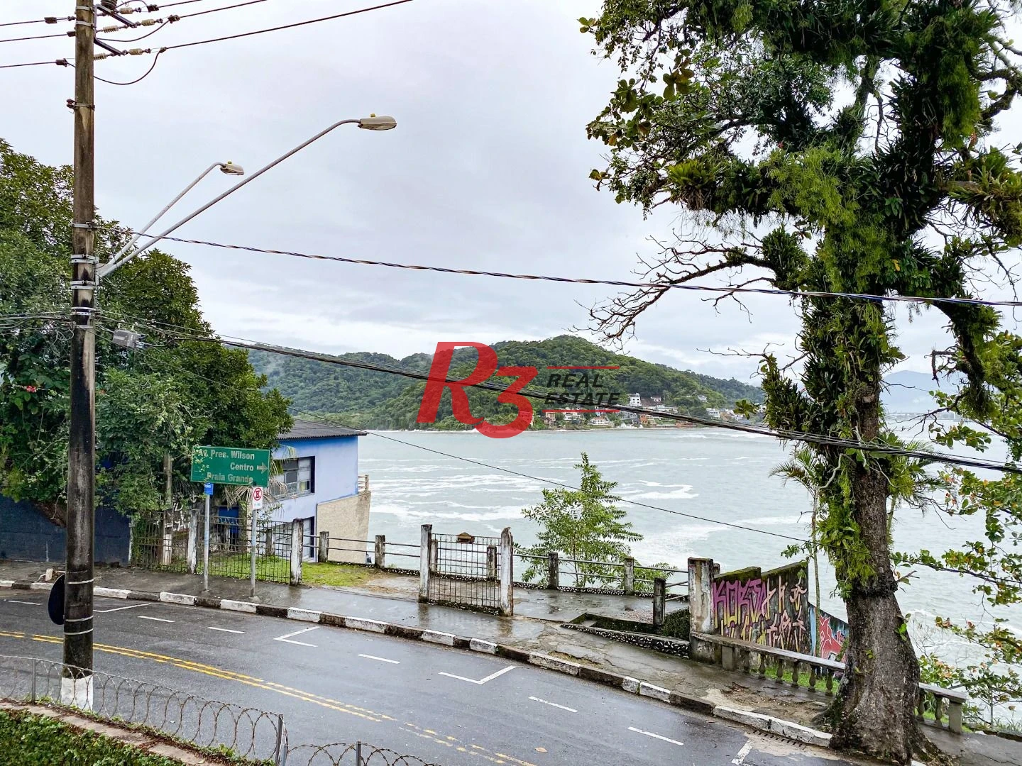 Apartamento com 3 dormitórios à venda, 171 m² por R$ 800.000,00 - Ilha Porchat - São Vicente/SP