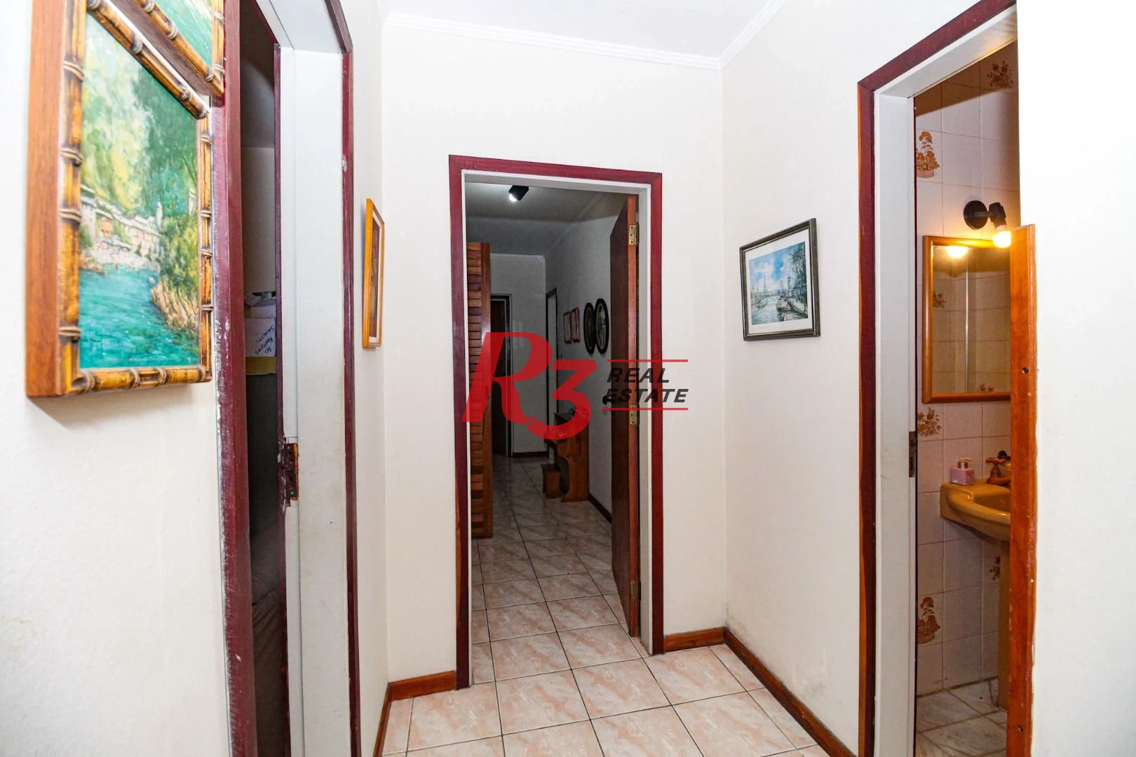 Apartamento com 3 dormitórios à venda, 171 m² por R$ 800.000,00 - Ilha Porchat - São Vicente/SP