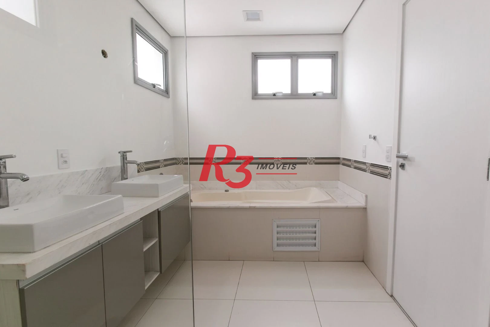 Apartamento à venda, 265 m² por R$ 3.500.000,00 - Boqueirão - Santos/SP