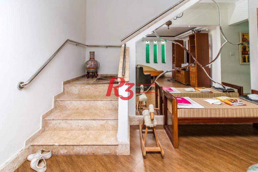 Casa com 3 dormitórios, 360 m² - venda por R$ 5.200.000,00 ou aluguel por R$ 21.910,00/mês - Aparecida - Santos/SP