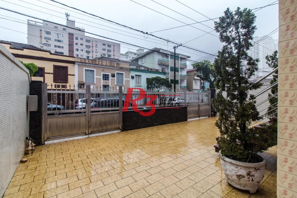 Casa com 4 dormitórios à venda, 500 m² por R$ 4.390.000,00 - Marapé - Santos/SP