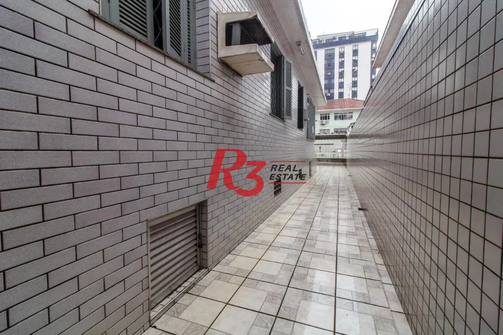 Casa com 4 dormitórios à venda, 500 m² por R$ 4.390.000,00 - Marapé - Santos/SP