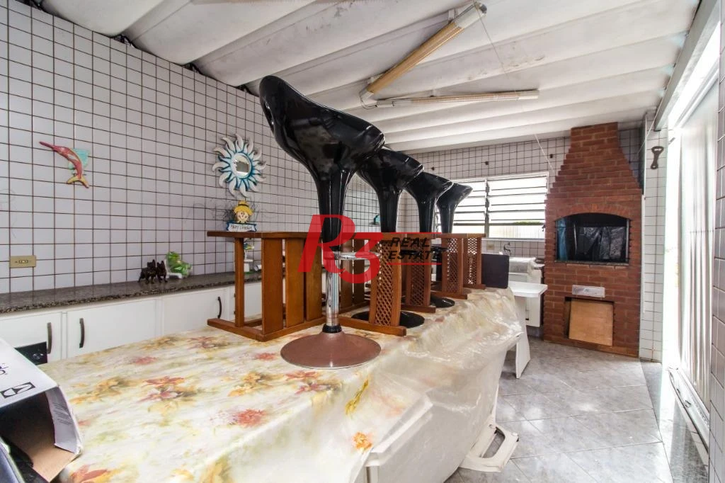 Casa com 4 dormitórios à venda, 500 m² por R$ 4.390.000,00 - Marapé - Santos/SP