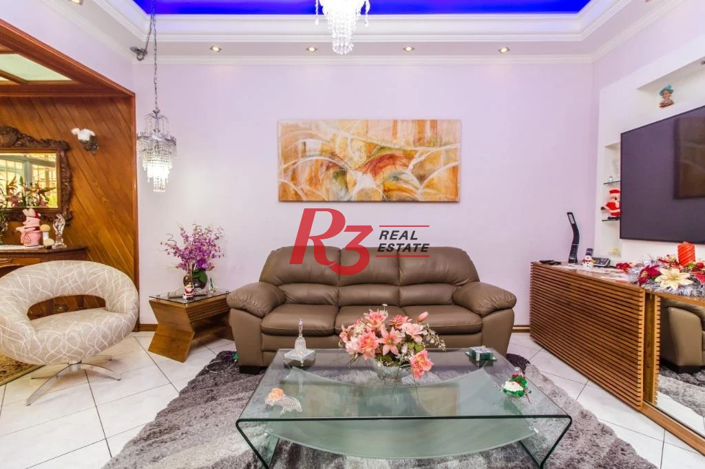 Casa com 4 dormitórios à venda, 500 m² por R$ 4.390.000,00 - Marapé - Santos/SP