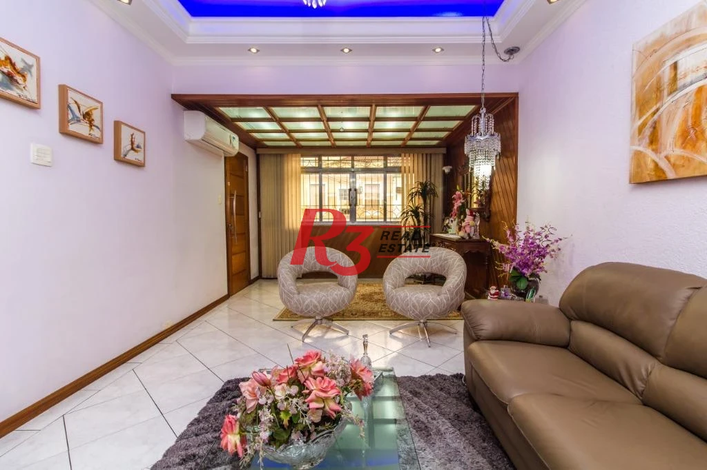 Casa com 4 dormitórios à venda, 500 m² por R$ 4.390.000,00 - Marapé - Santos/SP