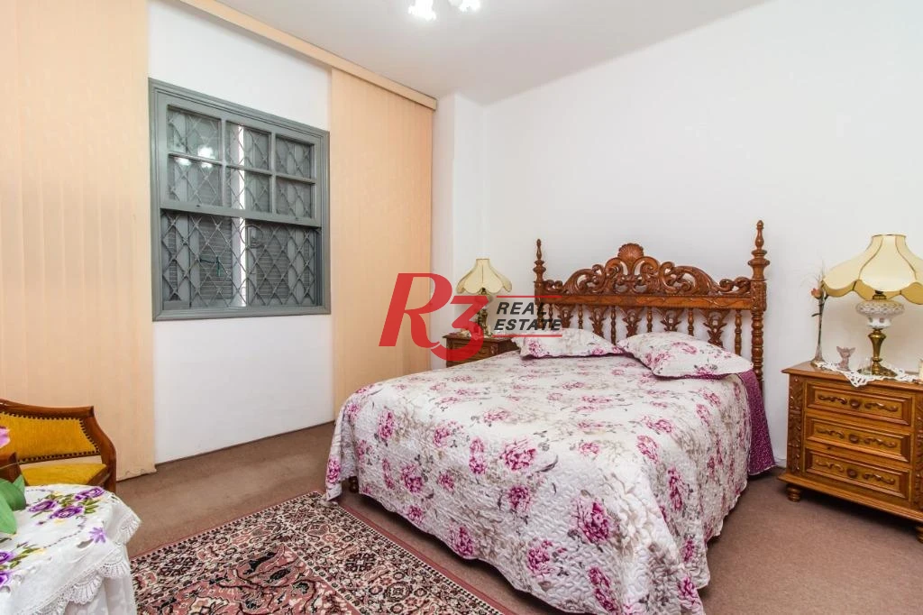 Casa com 4 dormitórios à venda, 500 m² por R$ 4.390.000,00 - Marapé - Santos/SP