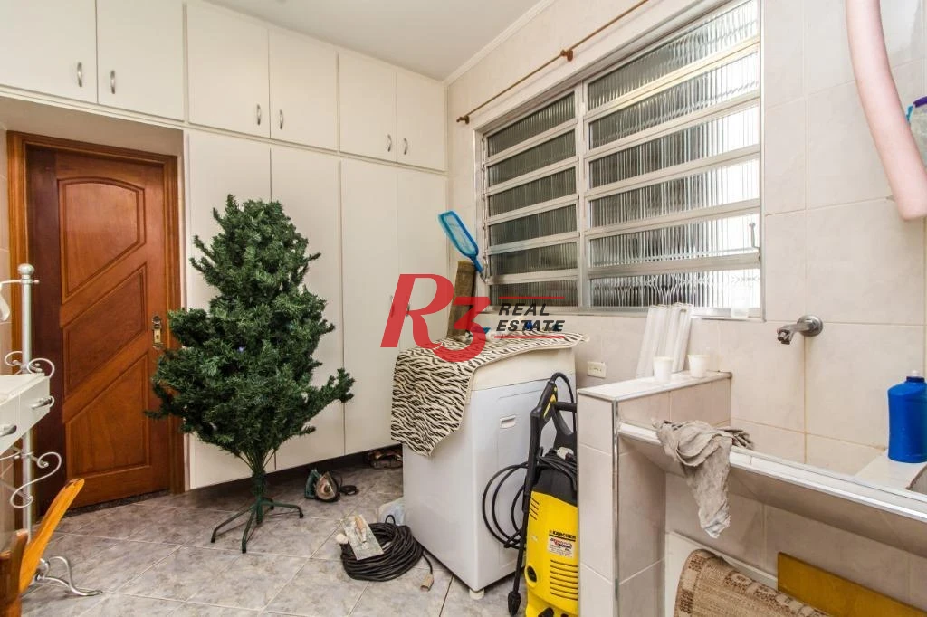 Casa com 4 dormitórios à venda, 500 m² por R$ 4.390.000,00 - Marapé - Santos/SP