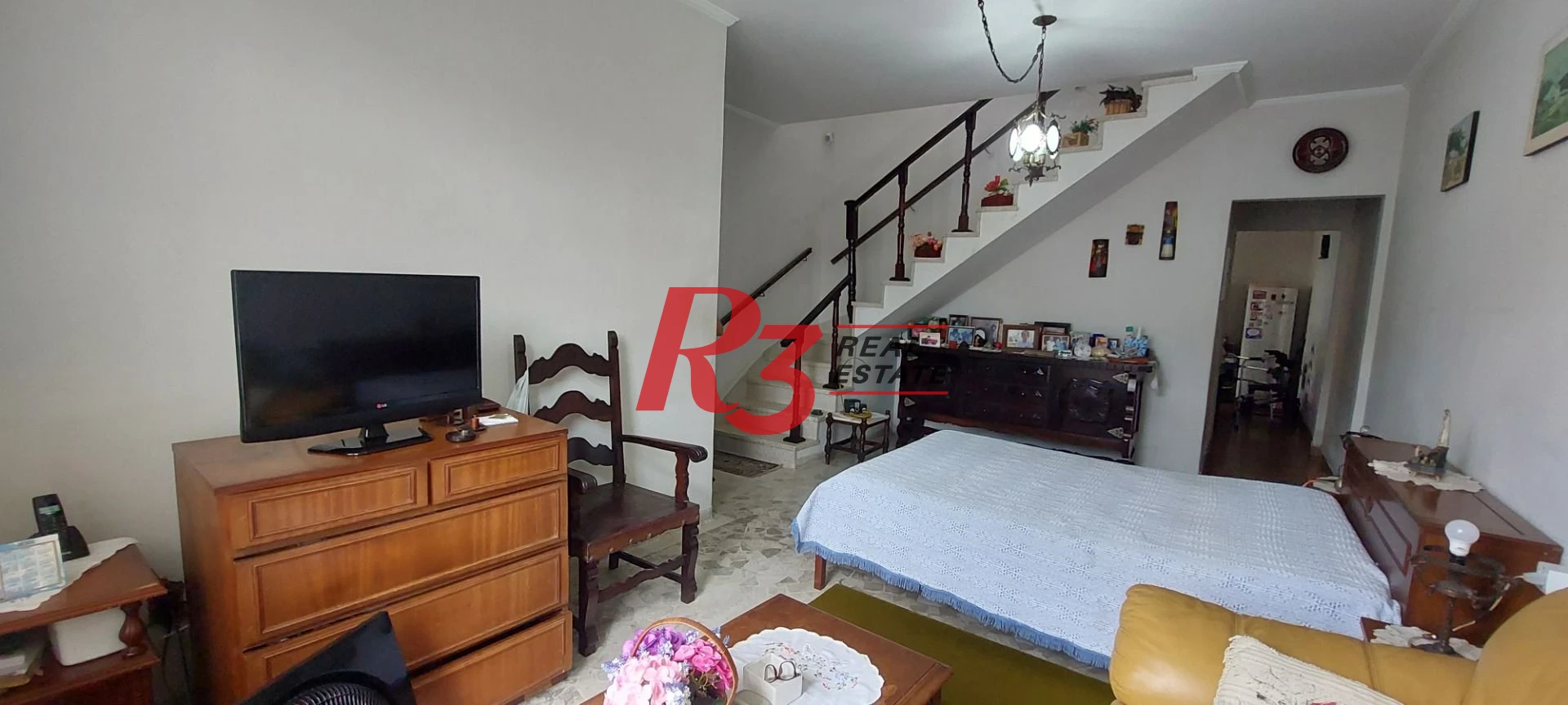 Sobrado com 3 dormitórios à venda, 160 m² - Vila Cascatinha - São Vicente/SP