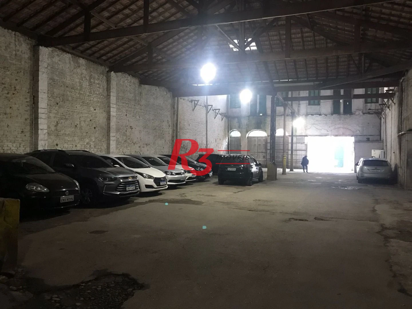 Galpão, 2500 m² - venda por R$ 8.500.000,00 ou aluguel por R$ 35.000,00/mês - Centro - Santos/SP