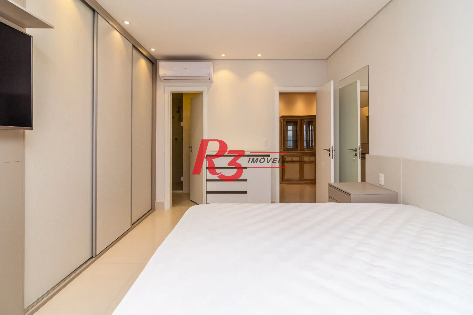 Apartamento, 68 m² - venda por R$ 1.300.000,00 ou aluguel por R$ 9.230,00/mês - Aparecida - Santos/SP