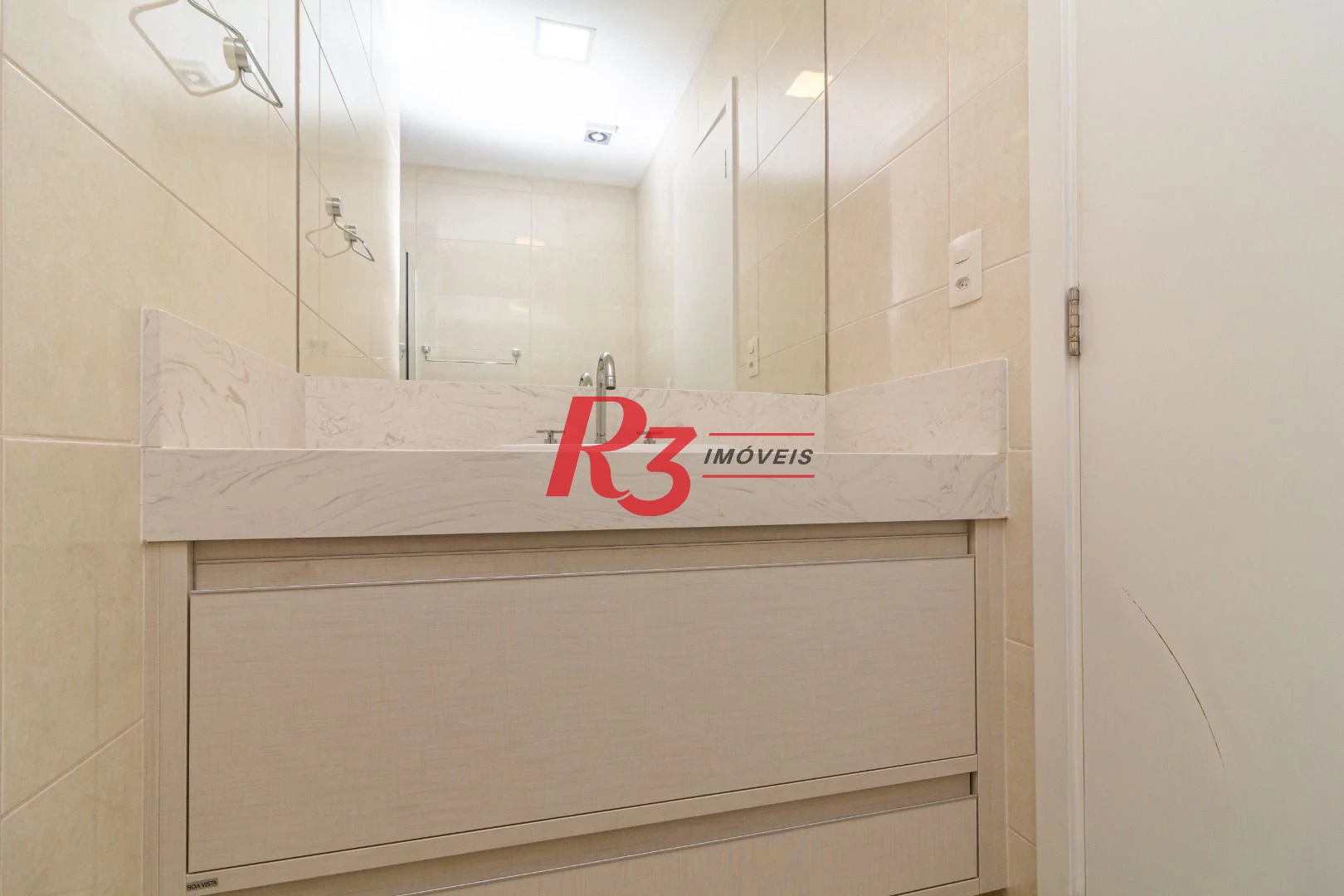 Apartamento, 68 m² - venda por R$ 1.300.000,00 ou aluguel por R$ 9.230,00/mês - Aparecida - Santos/SP