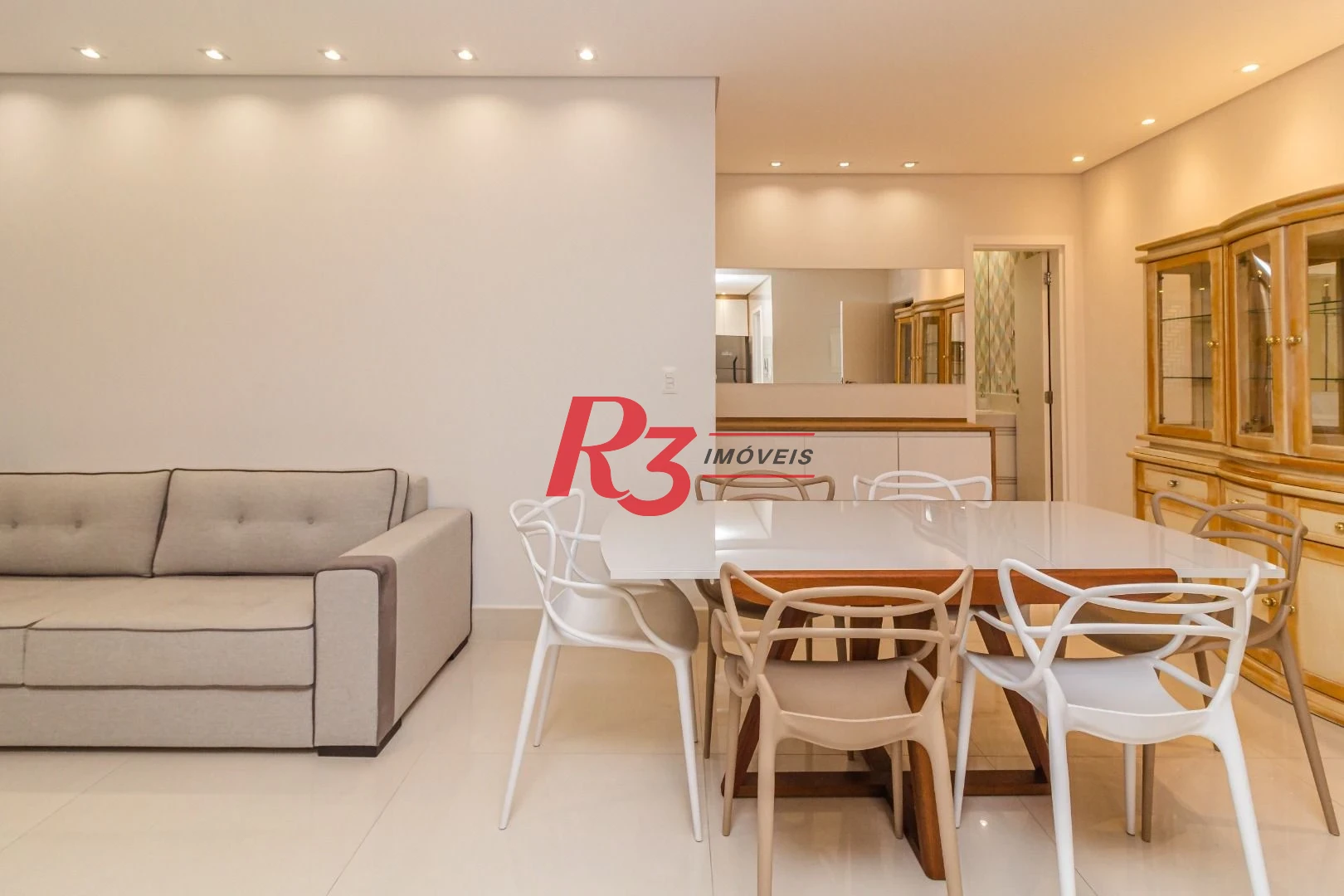 Apartamento, 68 m² - venda por R$ 1.300.000,00 ou aluguel por R$ 9.230,00/mês - Aparecida - Santos/SP