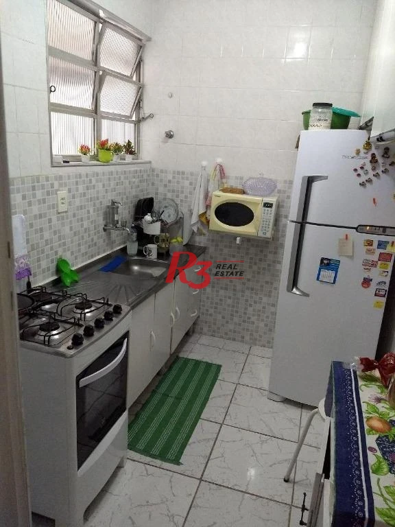 Apartamento com 2 dormitórios à venda, 70 m² por R$ 430.000,00 - Gonzaga - Santos/SP