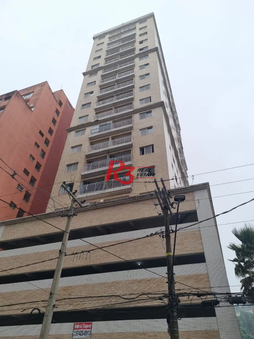 Oportunidade à venda no José Menino! Porteira fechada, 2 quartos,sacada vista livre,  1 vaga, lazer com piscina e academia, andar alto, portaria 24h!
