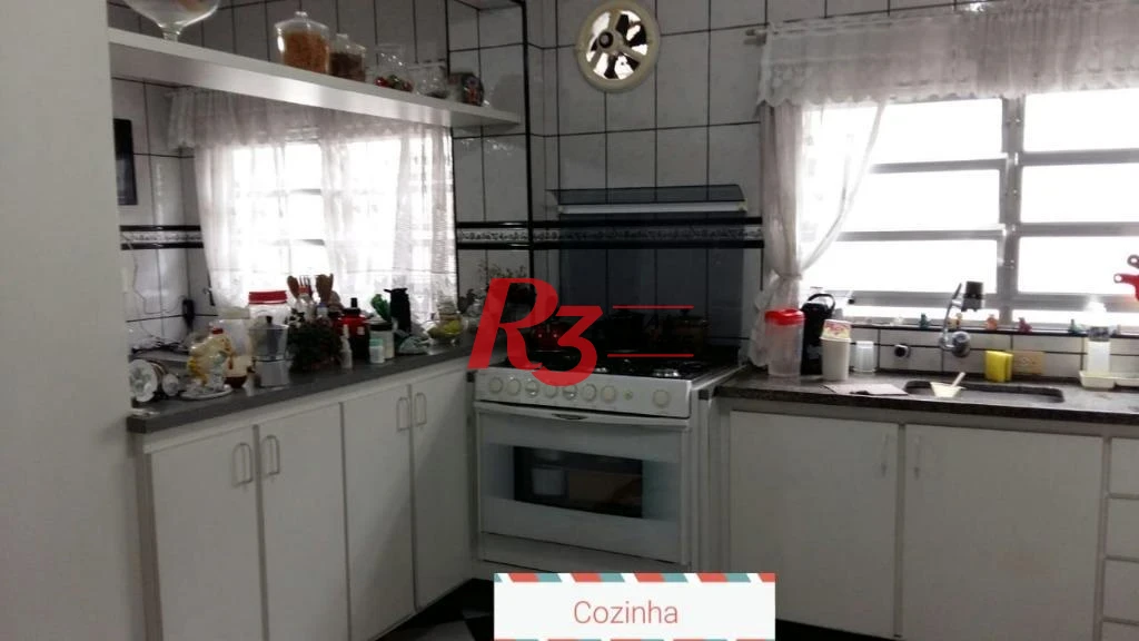 Casa com 3 dormitórios à venda, 220 m² por R$ 730.000,00 - Cidade Naútica - São Vicente/SP