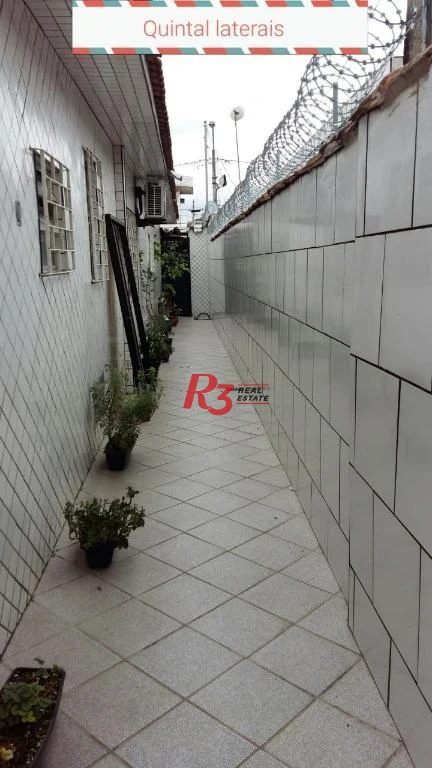 Casa com 3 dormitórios à venda, 220 m² por R$ 730.000,00 - Cidade Naútica - São Vicente/SP