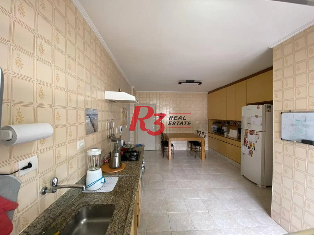 Apartamento com 2 dormitórios à venda, 105 m² por R$ 670.000,00 - Marapé - Santos/SP
