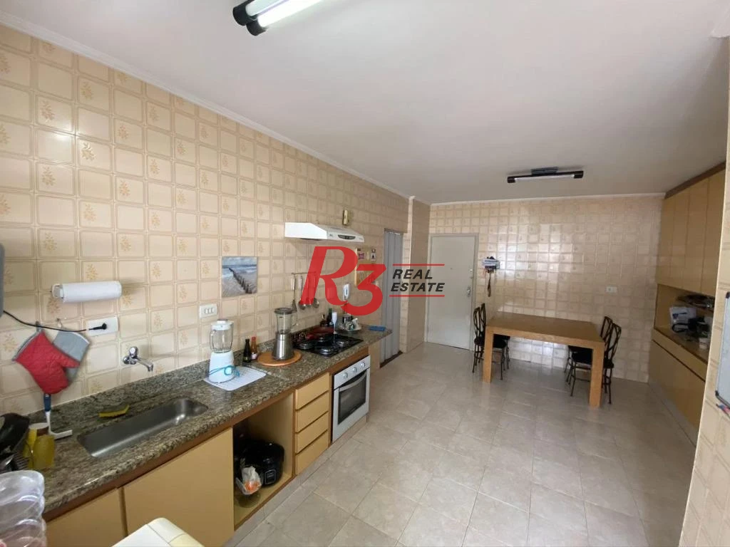 Apartamento com 2 dormitórios à venda, 105 m² por R$ 670.000,00 - Marapé - Santos/SP