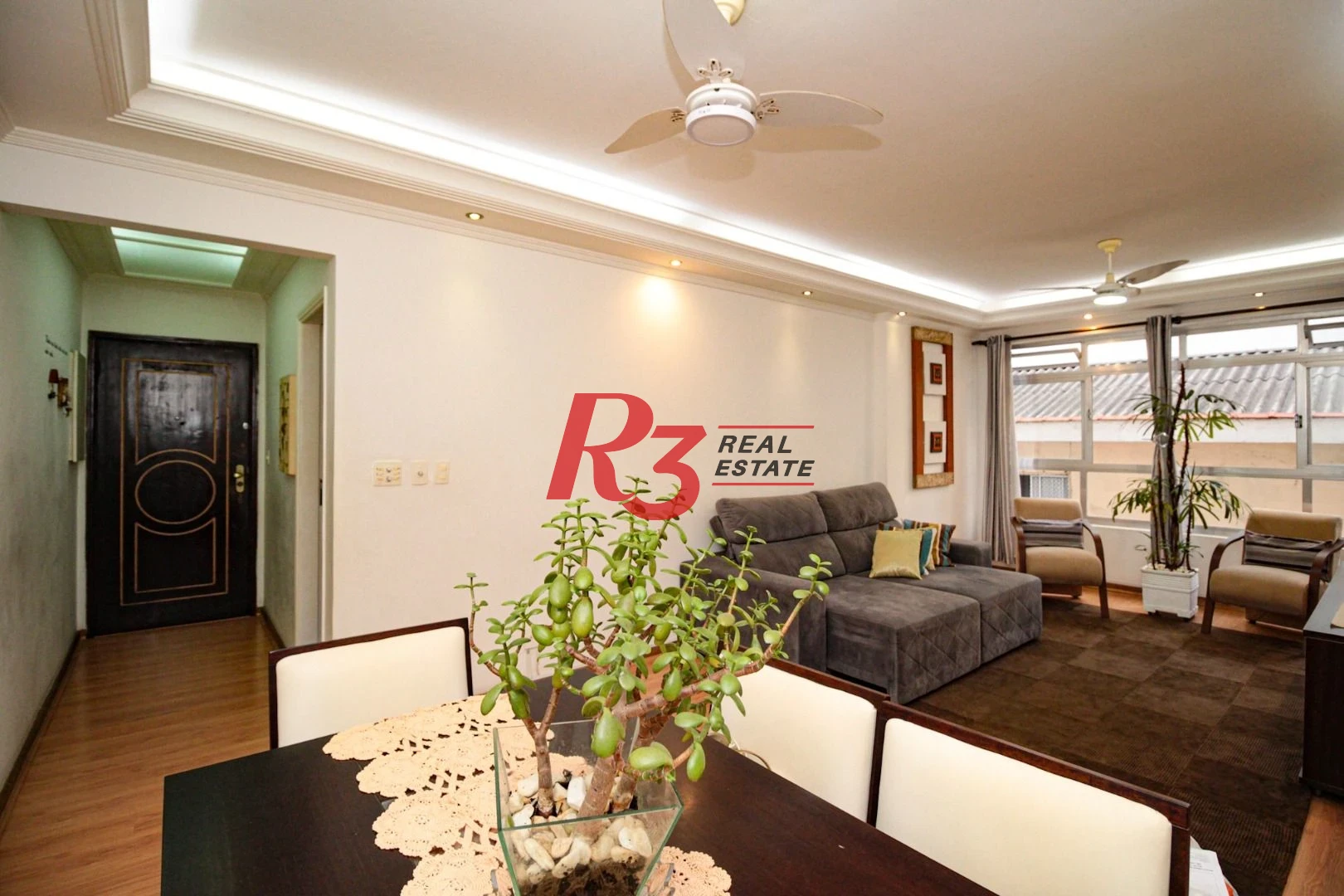 Apartamento com 2 dormitórios à venda, 109 m² por R$ 650.000,00 - José Menino - Santos/SP