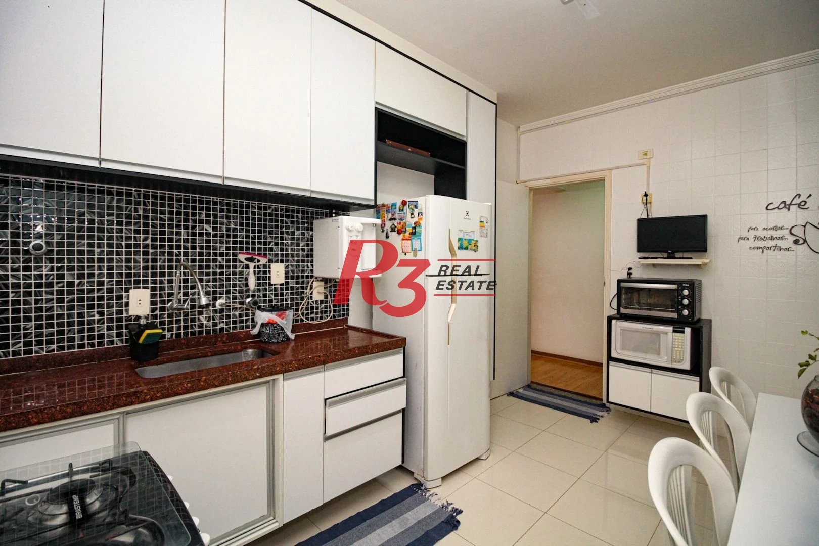Apartamento com 2 dormitórios à venda, 109 m² por R$ 650.000,00 - José Menino - Santos/SP