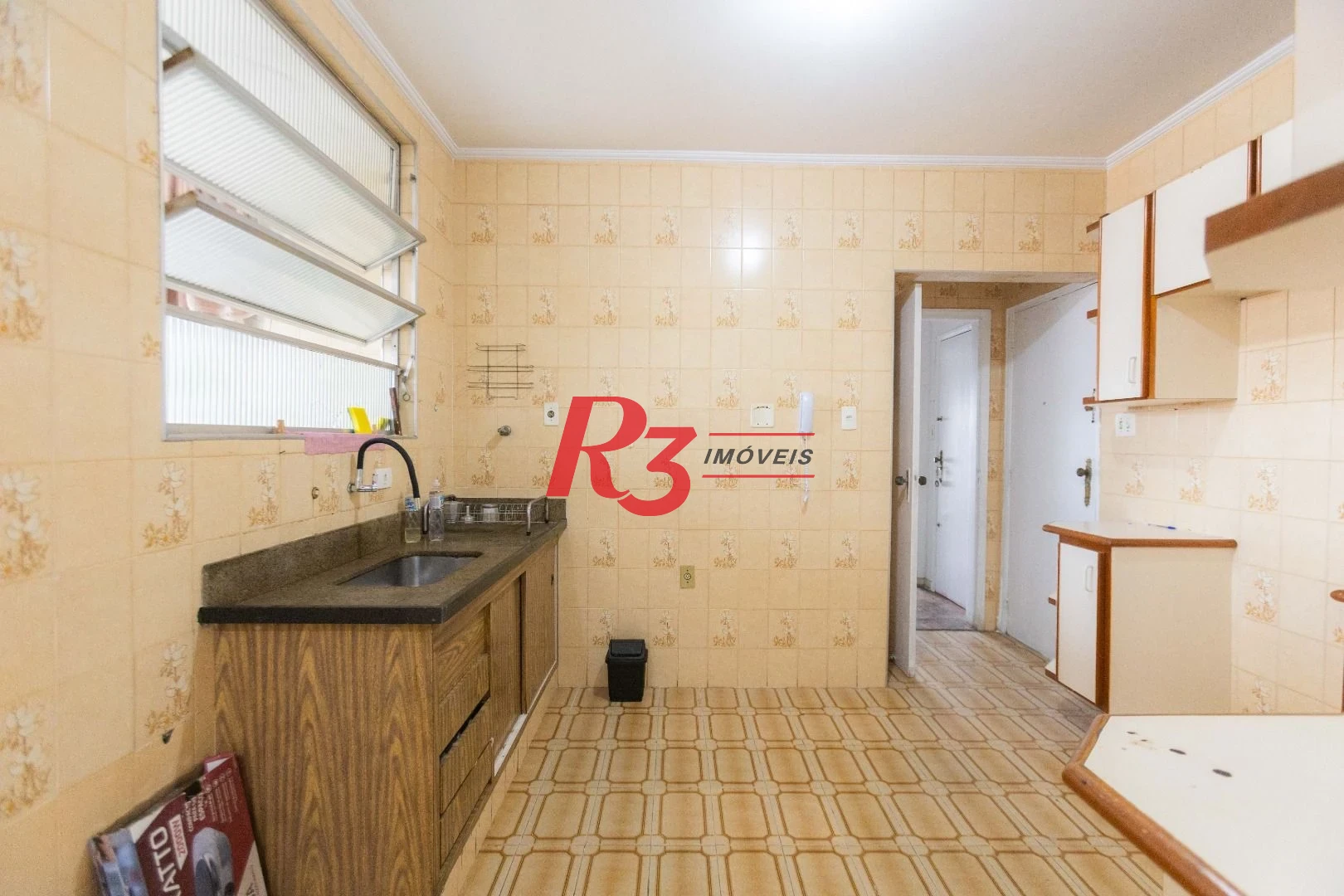 Cobertura com 3 dormitórios à venda, 200 m² por R$ 680.000,00 - Embaré - Santos/SP