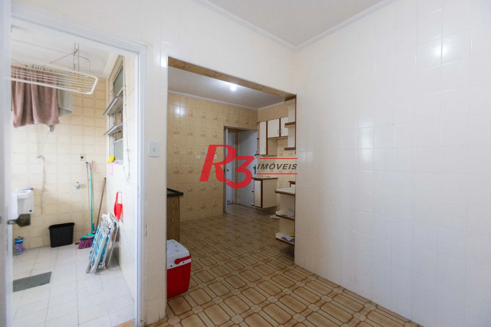 Cobertura com 3 dormitórios à venda, 200 m² por R$ 680.000,00 - Embaré - Santos/SP