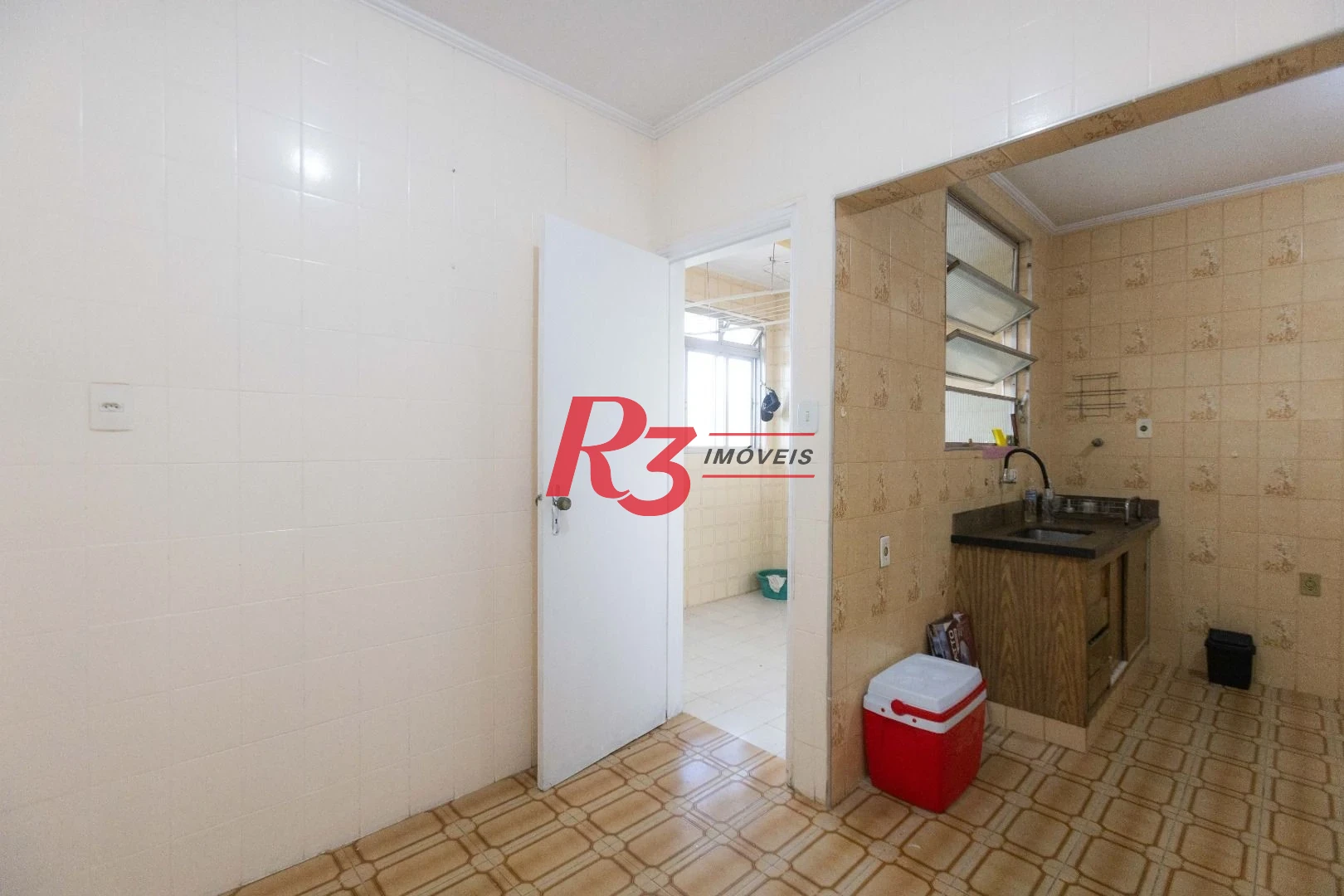 Cobertura com 3 dormitórios à venda, 200 m² por R$ 680.000,00 - Embaré - Santos/SP