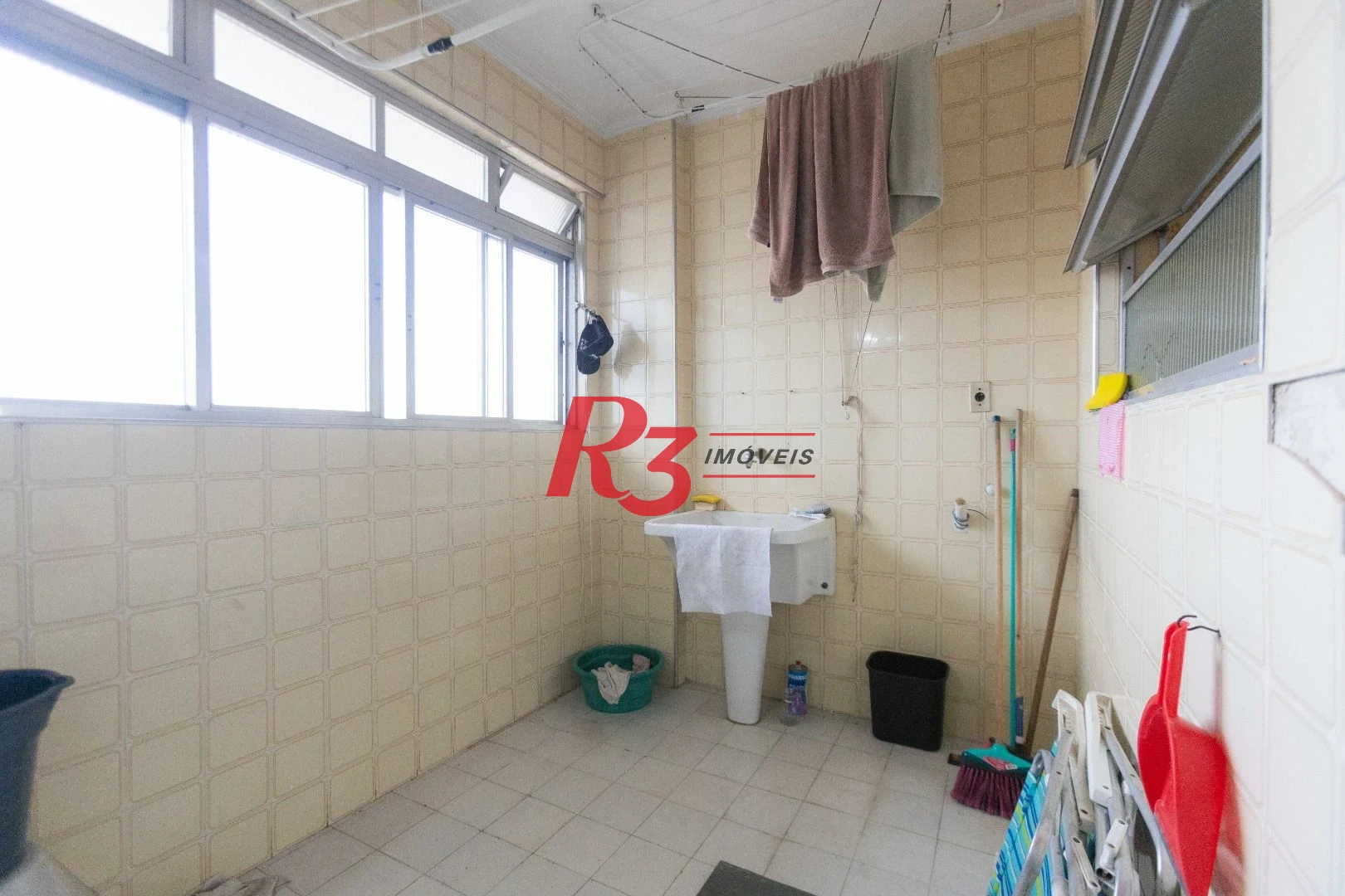 Cobertura com 3 dormitórios à venda, 200 m² por R$ 680.000,00 - Embaré - Santos/SP