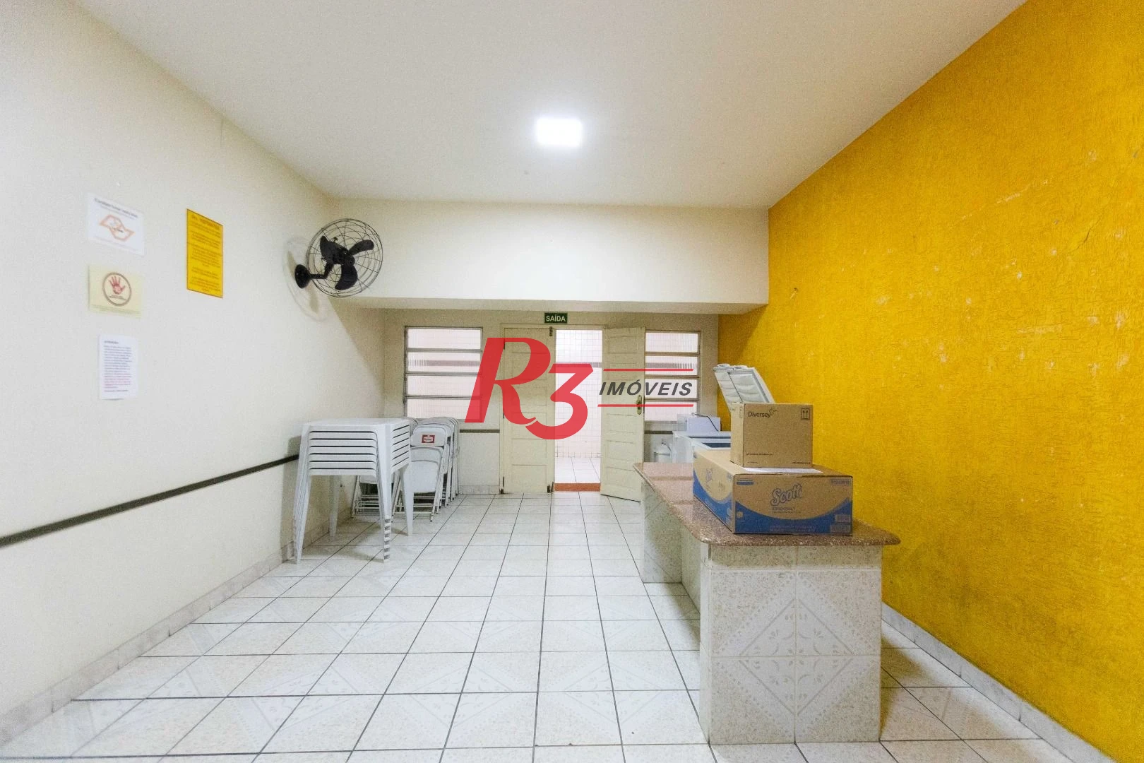 Cobertura com 3 dormitórios à venda, 200 m² por R$ 680.000,00 - Embaré - Santos/SP